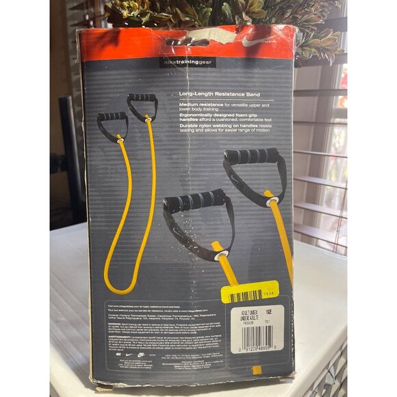 Nike Long-Length Resistance Band Medium Resistance For Upper&Lower Body Training - Picture 5 of 5